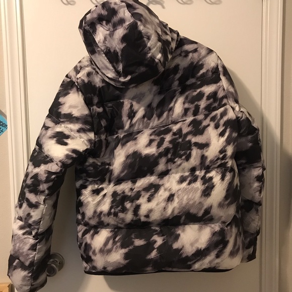 Brand New Nike Snow Jacket 🥶❄️ - Picture 4 of 5